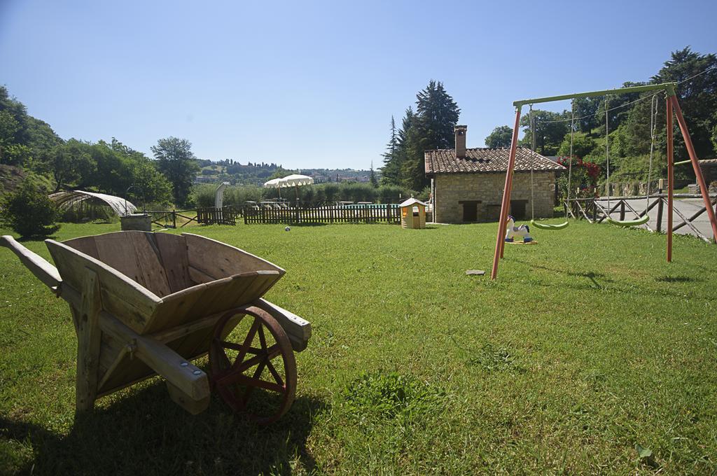 ピエトラルンガ Borgo Di Cortollaヴィラ エクステリア 写真