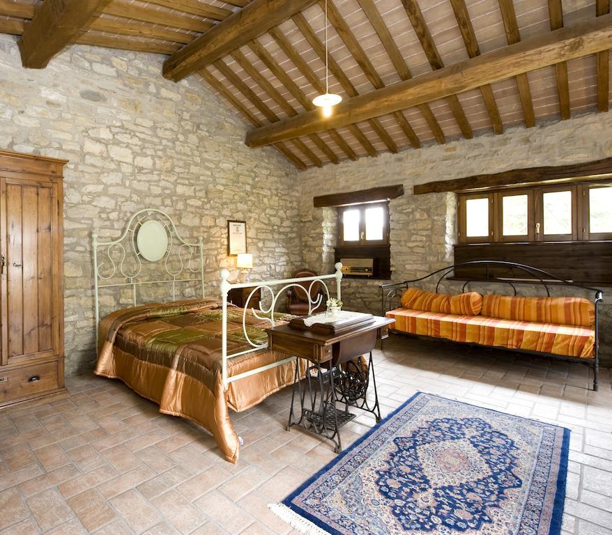ピエトラルンガ Borgo Di Cortollaヴィラ 部屋 写真